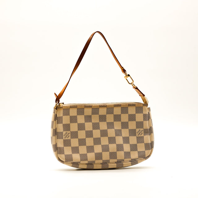 The Clutch accessory Louis Vuitton