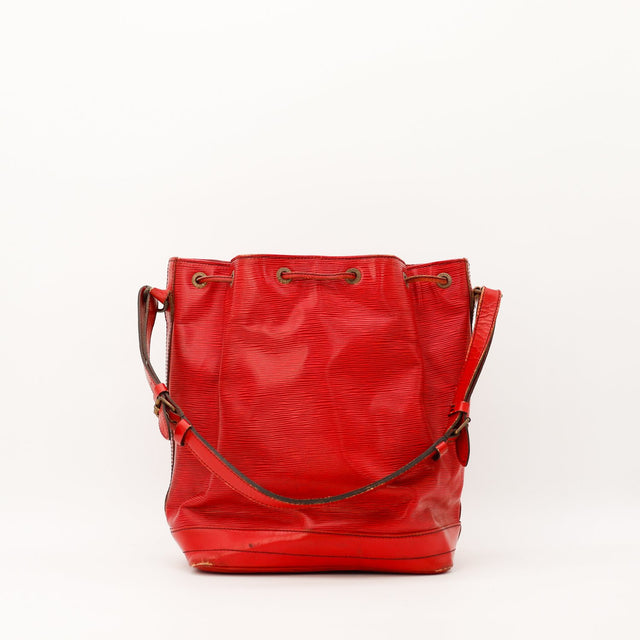 Louis Vuitton Noé GM Epi rode bucket-schouderband met achteruitkijkspiegel — AMANA Vintage
