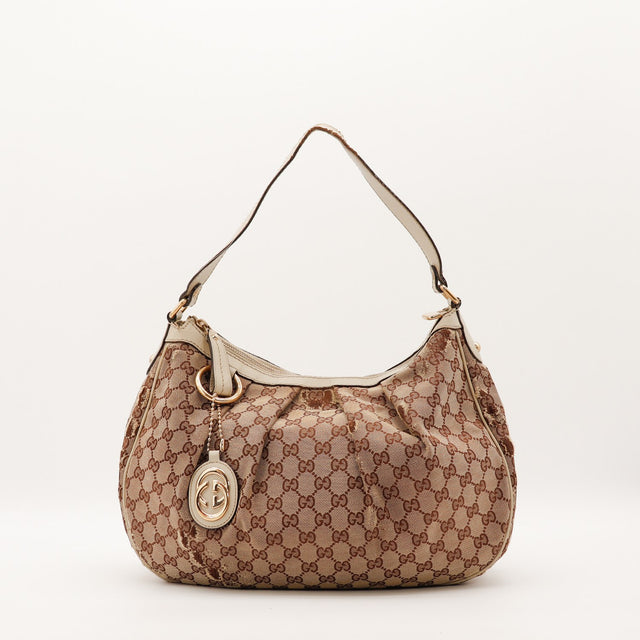 Sac Gucci Sukey toile monogrammée beige vue de face occasion authentique — AMANA Vintage