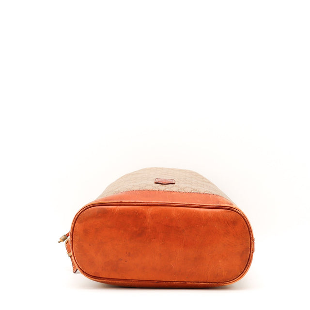 Détail du cuir naturel cognac Céline Seau Macadam occasion authentique — AMANA Vintage