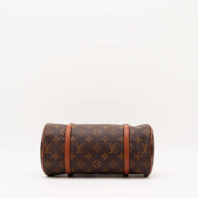 Détail de la patine caramel Louis Vuitton Papillon 26 Toile Monogramme occasion authentique — AMANA Vintage