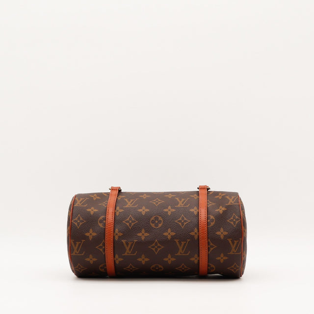 Détail de la patine caramel Louis Vuitton Papillon 26 Toile Monogramme occasion authentique — AMANA Vintage