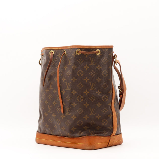 Vue de dos Louis Vuitton Noé Toile Monogramme occasion authentique — AMANA Vintage
