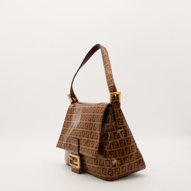 Fendi Mamma Baguette Zucchino vue de trois quarts droite occasion — AMANA Vintage