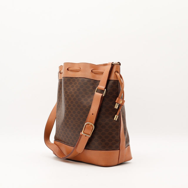 Sac seau Céline Macadam profil avec bandoulière cuir occasion authentique — AMANA Vintage