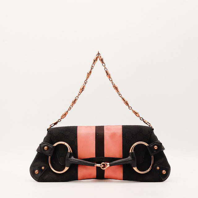 Vue de face Gucci Pochette Horsebit toile monogrammée noire et satin rose occasion authentique — AMANA Vintage