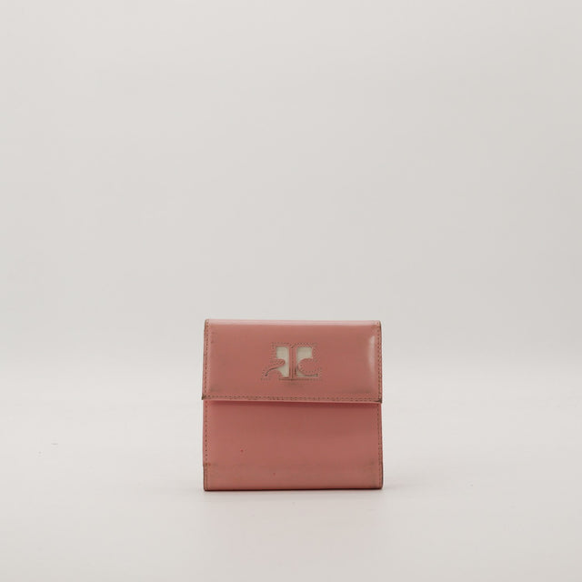 Portefeuille compact Courrèges cuir lisse rose vue de face logo RC occasion authentique — AMANA Vintage