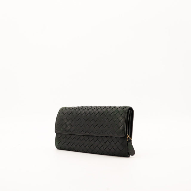 Portefeuille Bottega Veneta Intrecciato noir vue de trois quarts occasion — AMANA Vintage
