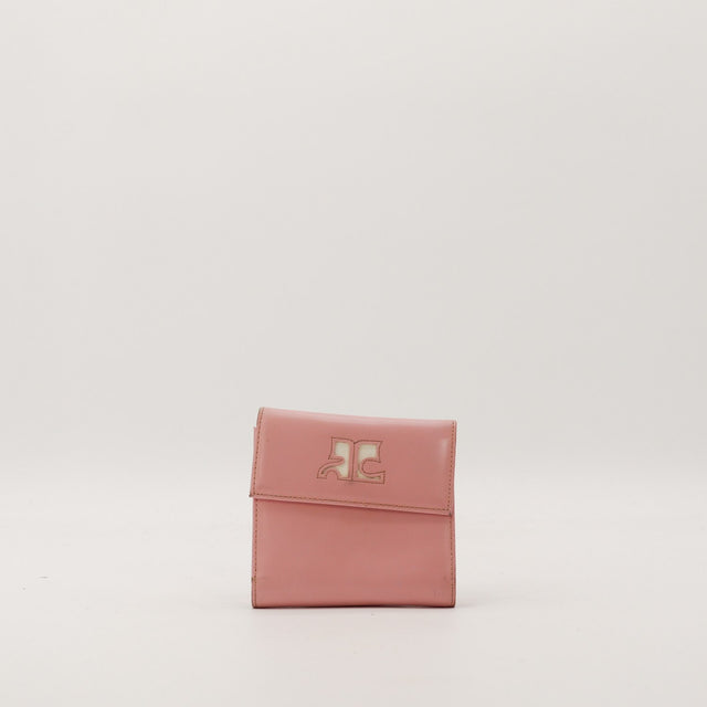 Portefeuille compact Courrèges cuir bordeaux logo RC vue de face occasion authentique — AMANA Vintage