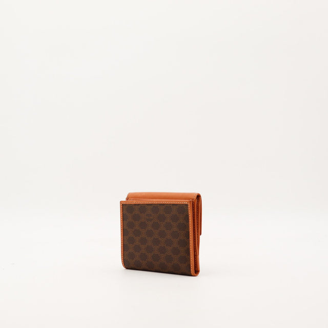 Petit portefeuille Celine Macadam vue de trois quarts occasion vintage — AMANA Vintage