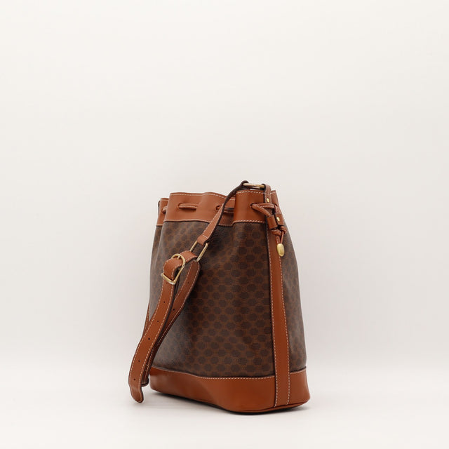 Détail cordon de serrage Céline sac seau Macadam occasion authentique — AMANA Vintage