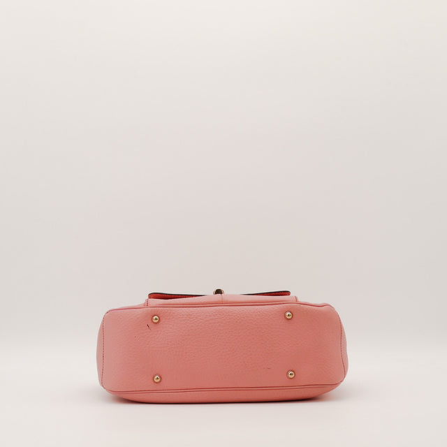 bottom view Gucci Hobo Bambou feet metal gold-tone — AMANA Vintage