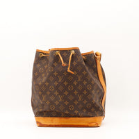 A Noé Louis Vuitton