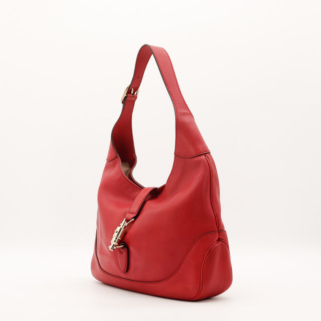 Sac Gucci New Jackie cuir rouge vue de trois quarts occasion — AMANA Vintage