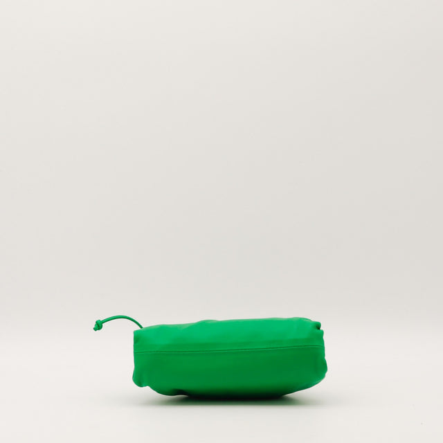 Estampille Bottega Veneta intérieure du Mini Pouch vert — AMANA Vintage