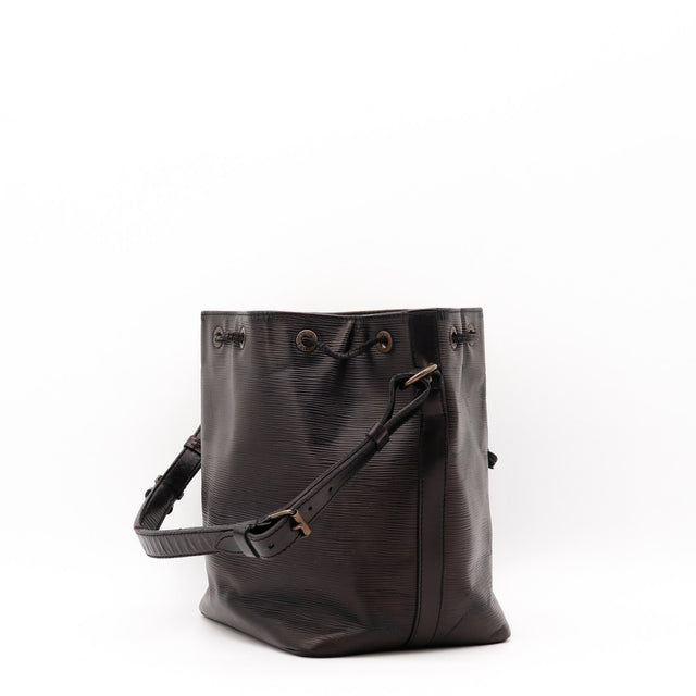 Pormenor do cordão de aperto Louis Vuitton Noé PM vintage autêntico — AMANA Vintage