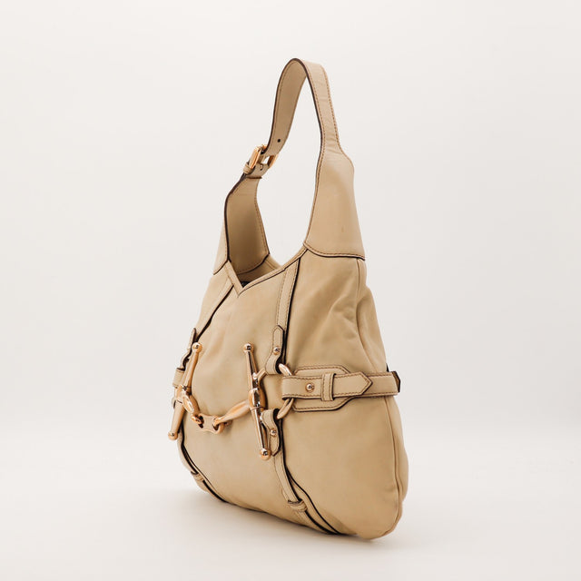 borsa Gucci Hobo Horsebit pelle beige vista laterale autentico di seconda mano — AMANA Vintage