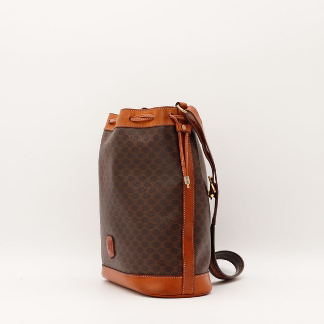 Sac seau Céline Macadam vue de dos toile enduite marron occasion authentique — AMANA Vintage