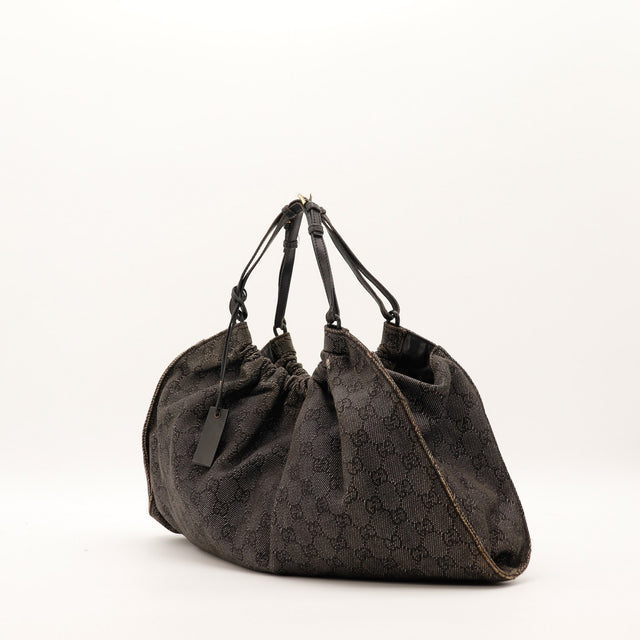 Hobo Gucci denim noir vue de trois quarts gauche — AMANA Vintage