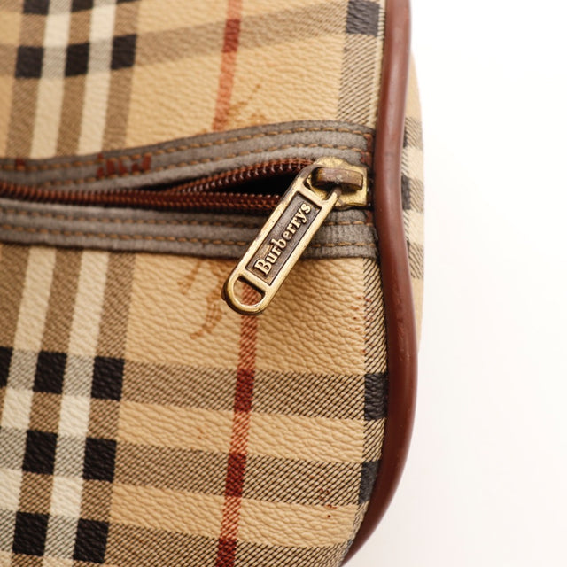 Détail de la poche intérieure zippée Burberry Boston occasion authentique — AMANA Vintage