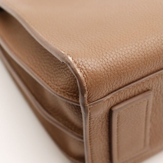Détail coin inférieur Saint Laurent Sac de Jour Small frottements légers — AMANA Vintage