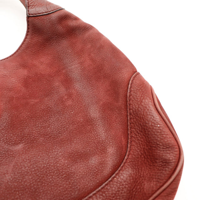 Détail coin inférieur cuir nubuck Gucci New Jackie occasion authentique — AMANA Vintage