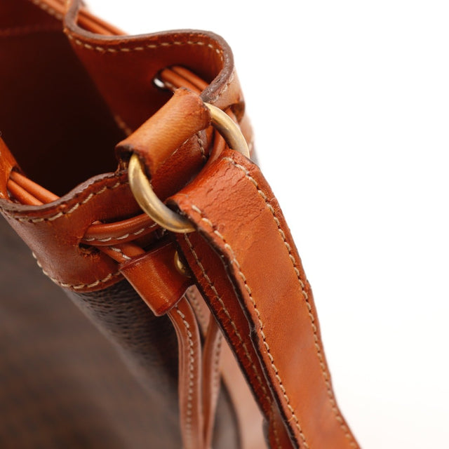 Étiquette intérieure CELINE du sac seau Macadam — AMANA Vintage