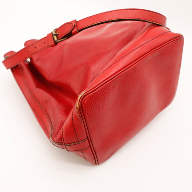 Le Noé Epi Rouge Louis Vuitton authentiek tweedehands — AMANA Vintage