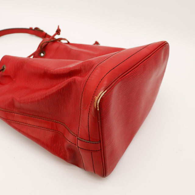 Le Noé Epi Rouge Louis Vuitton authentiek tweedehands — AMANA Vintage