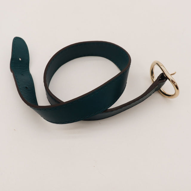 Détail des coutures Gucci New Jackie cuir lisse bleu canard occasion authentique — AMANA Vintage