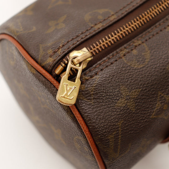 Détail extrémité circulaire Louis Vuitton Papillon 30 cuir vachette caramel — AMANA Vintage