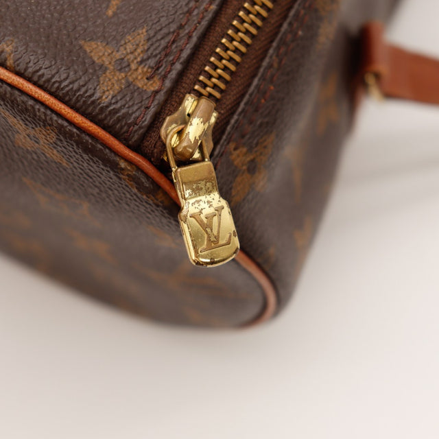 Détail curseur zip usé Louis Vuitton Papillon 30 plaquage parti — AMANA Vintage