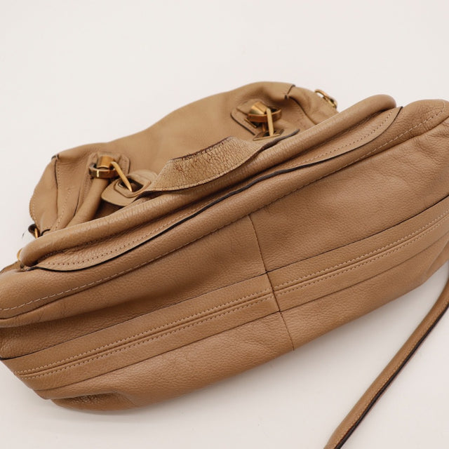 Base du sac Chloé Paraty cuir grainé beige — AMANA Vintage