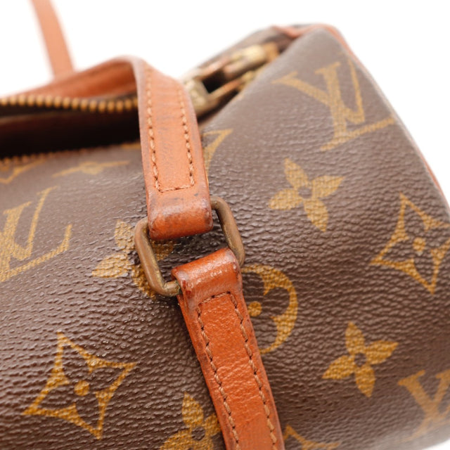 Détail extrémité cylindrique Louis Vuitton Papillon 26 toile Monogram — AMANA Vintage