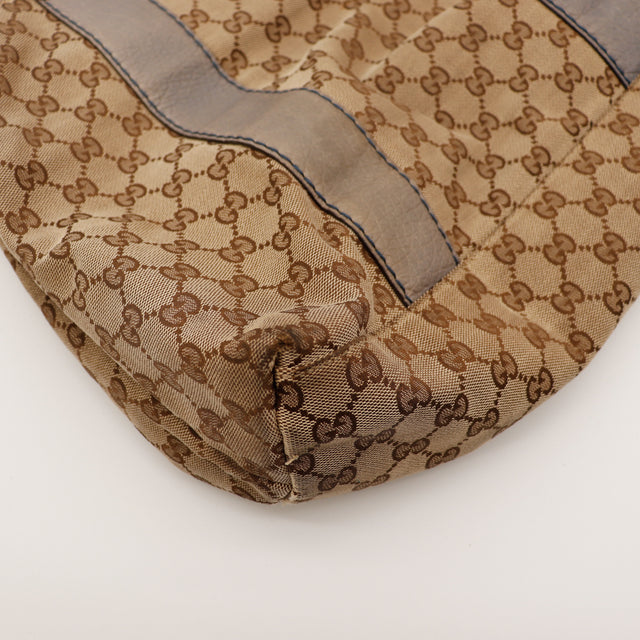 Vista de cima mala Gucci Tote Bamboo alças entrançadas vintage — AMANA Vintage