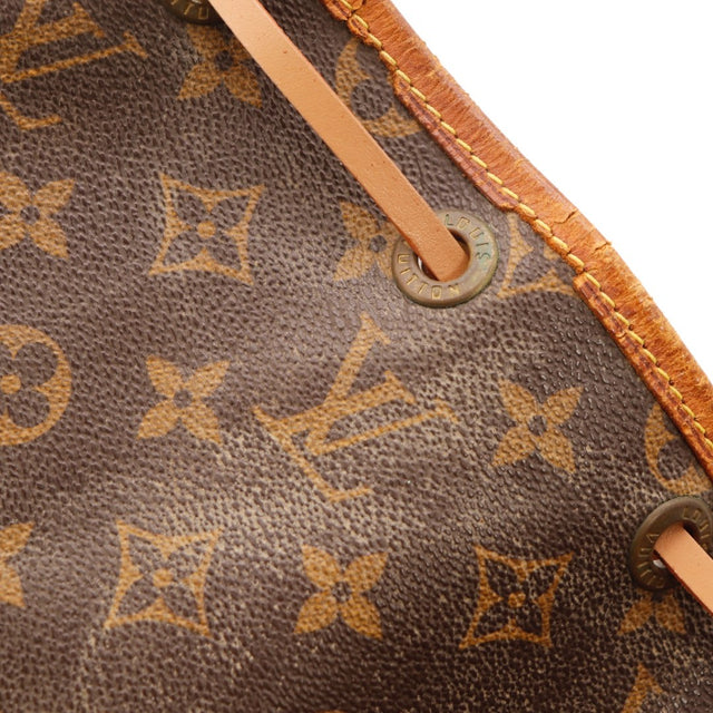 Détail de la ficelle coulissante Louis Vuitton Noé Toile Monogramme occasion authentique — AMANA Vintage