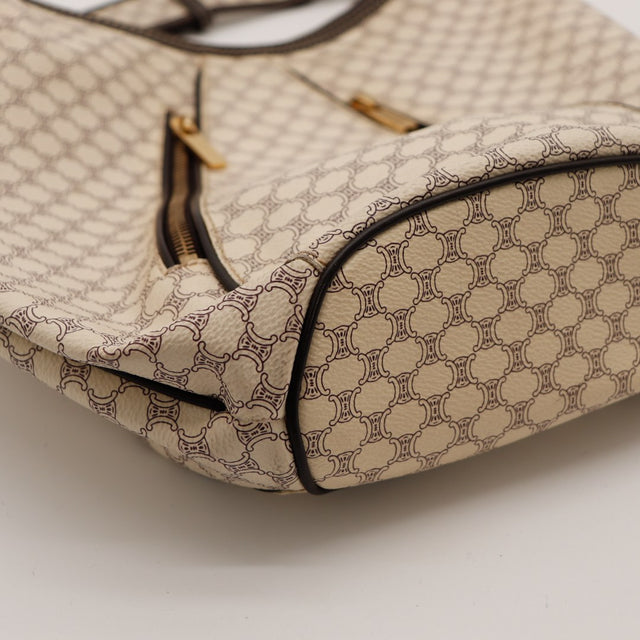 Détail base et coins Céline Hobo Macadam toile beige occasion authentique — AMANA Vintage