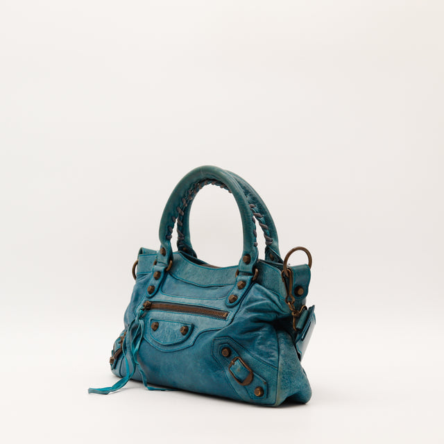 Le First Balenciaga Bleu