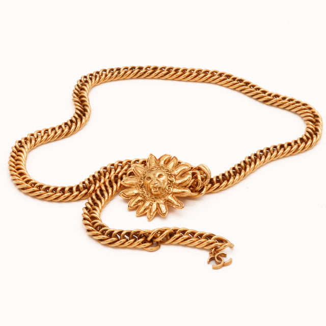 La Cinturón Chanel León