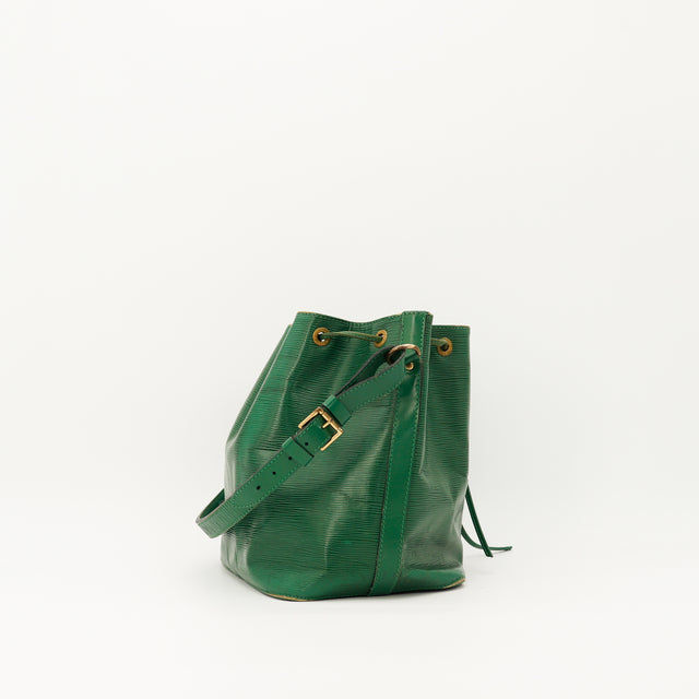 Amana-vintage-sacs-de-luxe-pas-cher-bag-details-occasion-speedy-dior-seconde-main-exclusif-sac-vuitton-authentique-noé-papillon