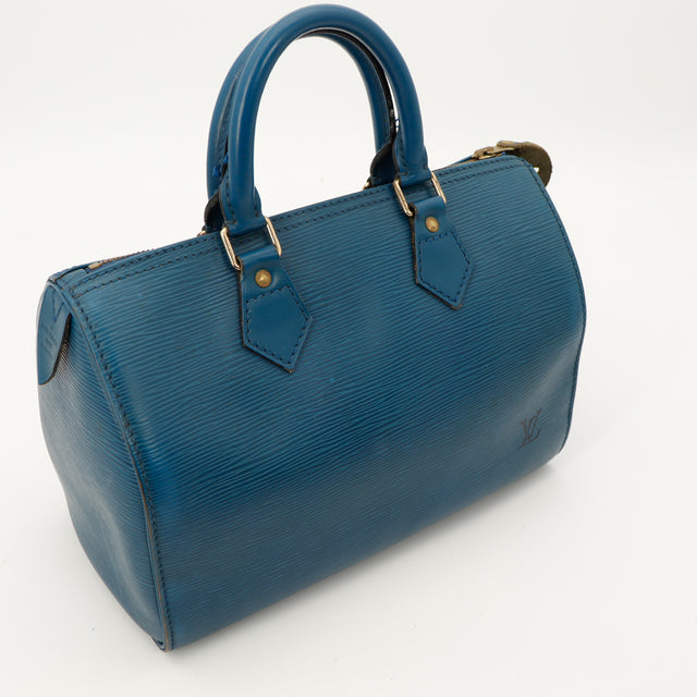 Amana-vintage-betaalbare-luxetassen-tas-details-pre-owned-speedy-dior-pre-owned-exclusieve-authentieke-vuitton-tas-noé-papillon