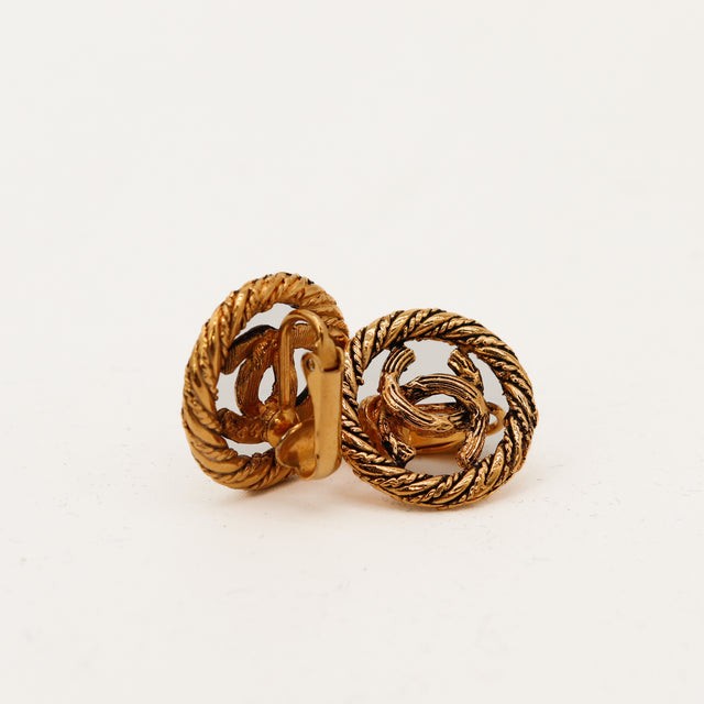 Les Boucles d’oreilles Clip Coco Chanel