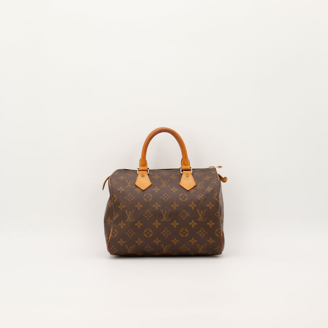 Amana-vintage-sacs-de-luxe-pas-cher-bag-details-occasion-speedy-dior-seconde-main-exclusif-sac-vuitton-authentique-noé-papillon