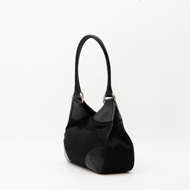 Amana-vintage-affordable-luxury-bags-bag-details-pre-owned-speedy-dior-pre-owned-exclusive-authentic-vuitton-bag-noé-papillon