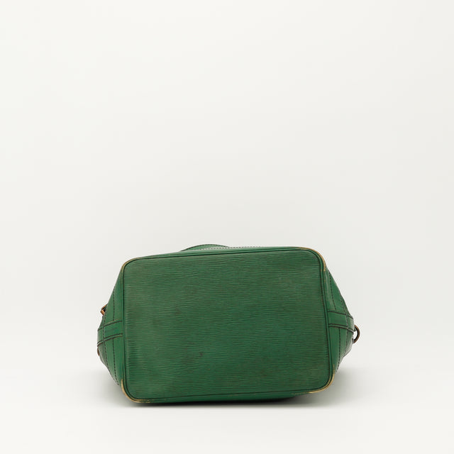 Amana-vintage-sacs-de-luxe-pas-cher-bag-details-occasion-speedy-dior-seconde-main-exclusif-sac-vuitton-authentique-noé-papillon