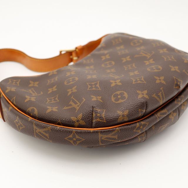 Amana-vintage-erschwingliche-luxustaschen-taschen-details-aus-vorbesitz-speedy-dior-aus-vorbesitz-exklusiv-authentische-vuitton-tasche-noé-papillon