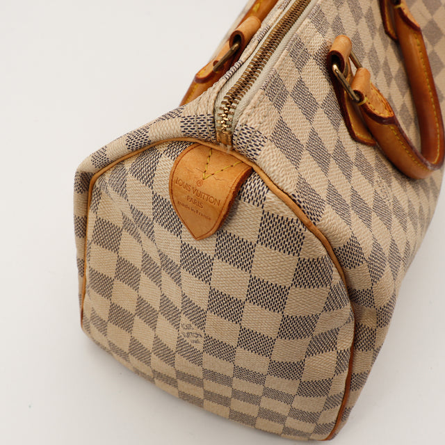 Amana-vintage-betaalbare-luxetassen-tas-details-pre-owned-speedy-dior-pre-owned-exclusieve-authentieke-vuitton-tas-noé-papillon