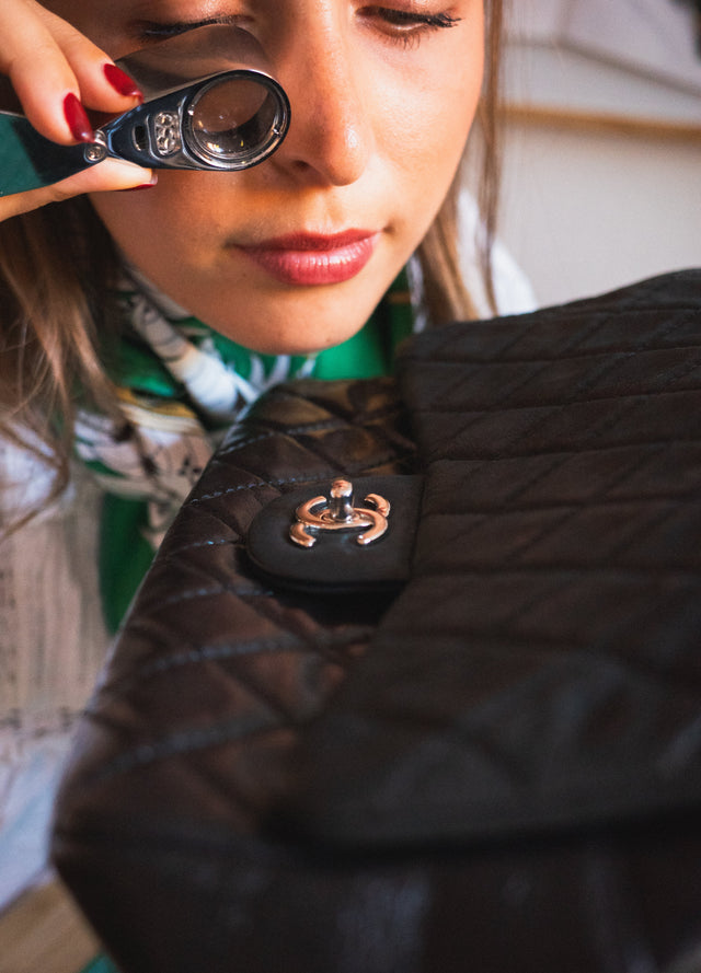 Numéro de série Chanel : Connaître l’année de fabrication de votre sac