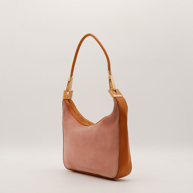 Sac Gucci Hobo daim rose vue de profil bordures cuir — AMANA Vintage