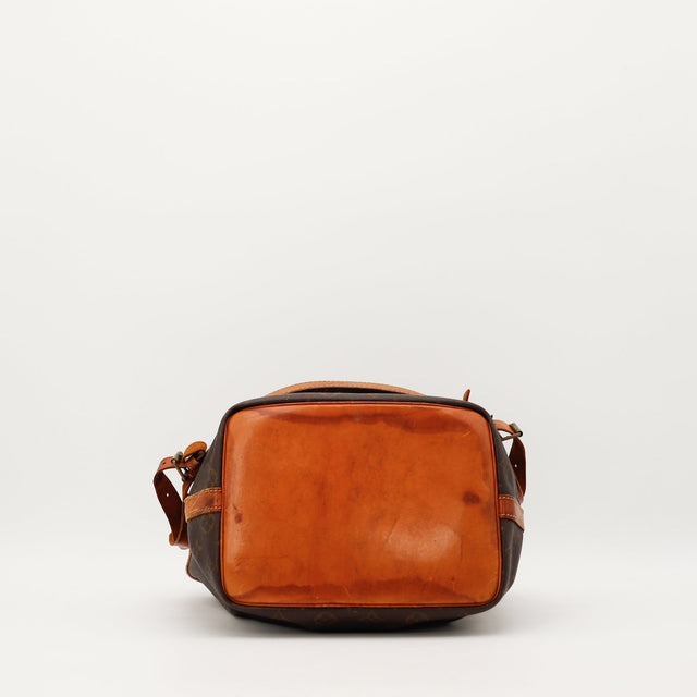 Louis Vuitton Petit Noé Monogram dessus cuir vachette — AMANA Vintage